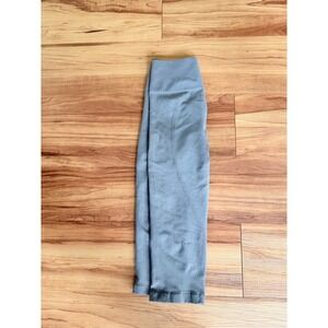 Lululemon Crop Leggings Light Grey Speckled Size 6